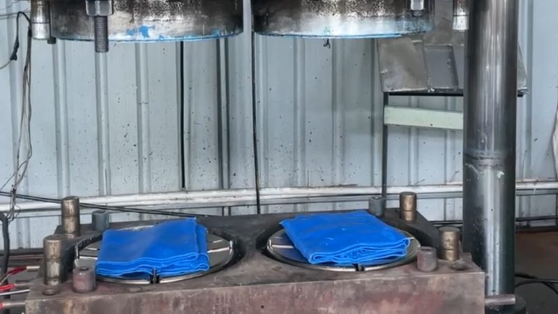 上海模具加工，揭秘大型模具加工公司的核心竞争力